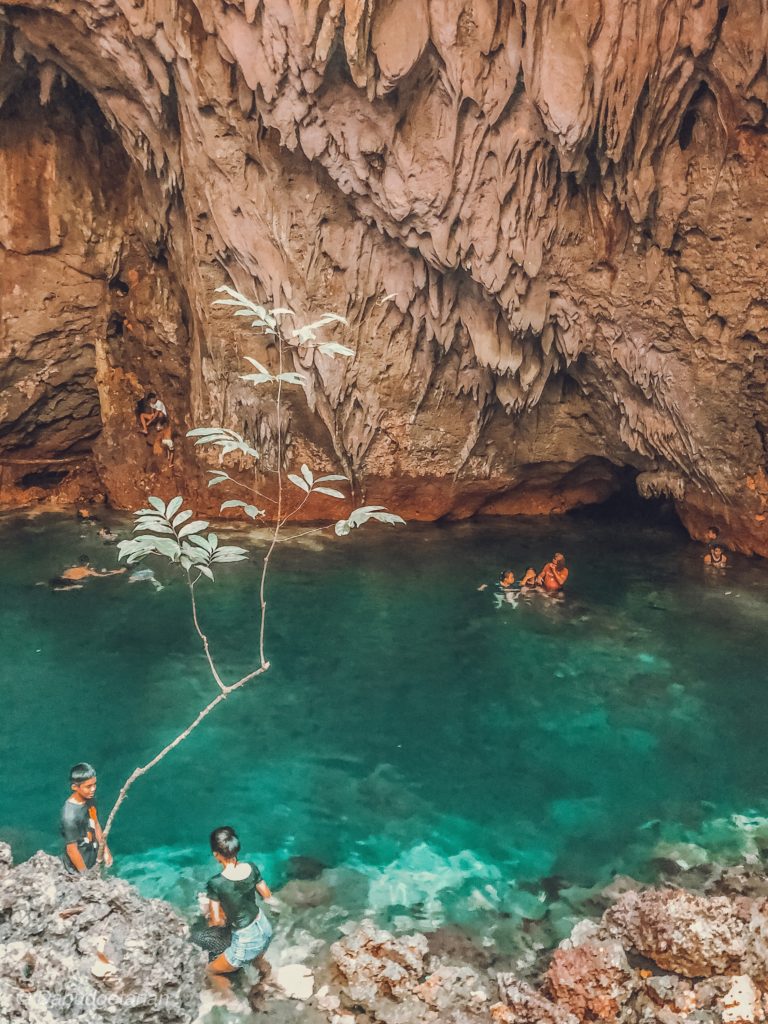 Lina Cave pool